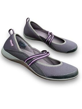 Teva Koral MJ Sneakers Round Toe Sport Slip on Flats Shoes Women’s Size 7.5